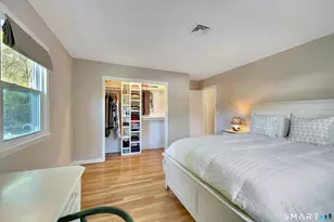 35 Hampton Ln, Stamford, CT 06903 - Photo 23