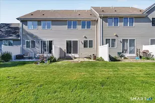 108 Sunrise Cir, Newington, CT 06111 - Photo 29