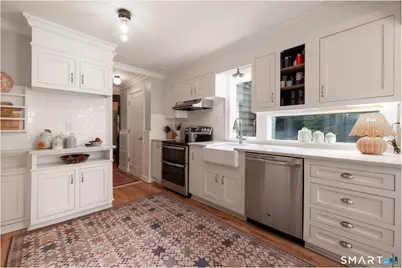 6 Bon Air Avenue, Stamford, CT 06907 - Photo 15