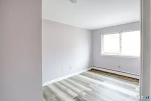 279 Westland St, Hartford, CT 06112 - Photo 5