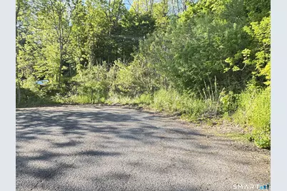 15 Clayton Circle, New Britain, CT 06053 - Photo 1