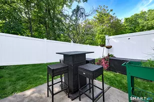 24 Winesap Ct, Ansonia, CT 06401 - Photo 21