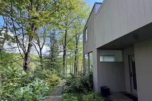 370R Maiden Ln, Durham, CT 06422 - Photo 3