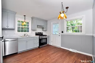 18 Ely Cir, Windsor, CT 06095 - Photo 5