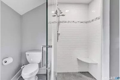 380 Ocean Avenue, Stratford, CT 06615 - Photo 23