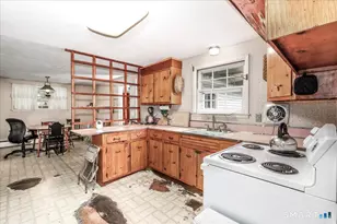 9 Howe Rd, New Milford, CT 06776 - Photo 7