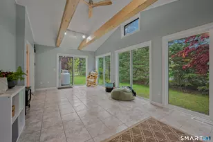 2 Executive Hill Rd, Wolcott, CT 06716 - Photo 7