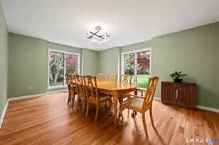 2 Executive Hill Rd, Wolcott, CT 06716 - Photo 9