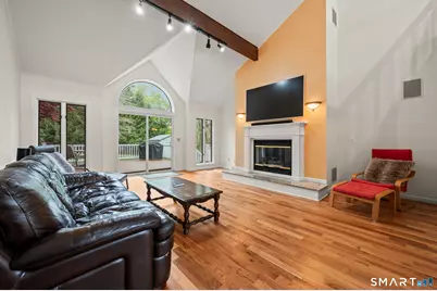 2 Executive Hill Road, Wolcott, CT 06716 - Photo 17