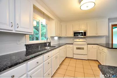 61 Indian Hill Trail, Glastonbury, CT 06033 - Photo 11