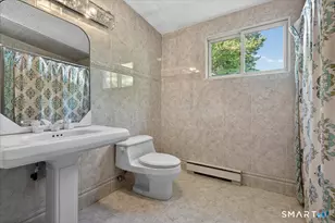 39 Westview St, Hamden, CT 06514 - Photo 21