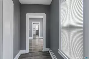 32 Lenox St, Hartford, CT 06112 - Photo 3