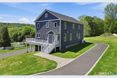 8 Buckingham Road, Derby, CT 06418 - Photo 35