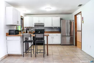 51 Valley Drive, Naugatuck, CT 06770 - Photo 5