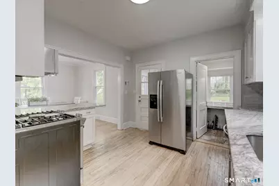 15 Edgemere Avenue, West Hartford, CT 06110 - Photo 21