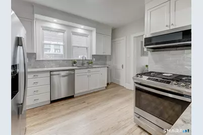 15 Edgemere Avenue, West Hartford, CT 06110 - Photo 17