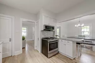 15 Edgemere Ave, West Hartford, CT 06110 - Photo 21