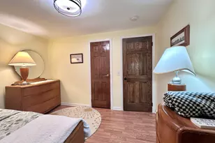 554 Lake Dr, Guilford, CT 06437 - Photo 21