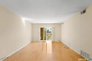 11 Georgetown Dr, Enfield, CT 06082 - Photo 11