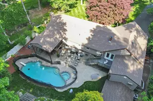 122 Ridgeview Cir, Guilford, CT 06437 - Photo 35