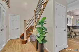 122 Ridgeview Cir, Guilford, CT 06437 - Photo 21