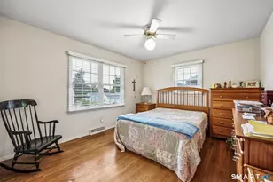 60 Delwood Rd, Stratford, CT 06614 - Photo 15