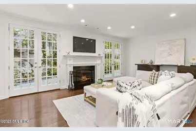 26 Round Hill Road, Greenwich, CT 06830 - Photo 9
