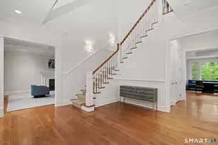 24 Stillman Ln, Greenwich, CT 06831 - Photo 5
