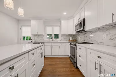 34 1/2 Orchard Street, Greenwich, CT 06807 - Photo 11