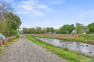 2 Perkins St, Torrington, CT 06790 - Photo 29