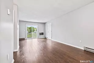 2 Perkins St, Torrington, CT 06790 - Photo 9