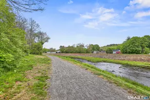 2 Perkins St, Torrington, CT 06790 - Photo 5