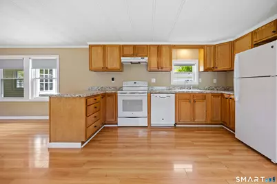 6 Park Avenue, Plainville, CT 06062 - Photo 11