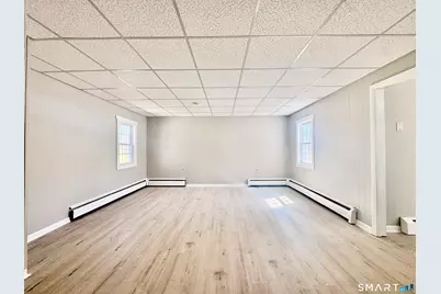 197 Potuccos Ring Road #Apt 7, Wolcott, CT 06716 - Photo 9