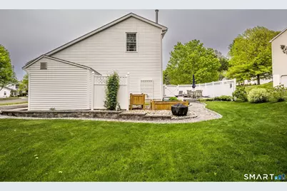 265 Briarwood Lane, Middletown, CT 06457 - Photo 31
