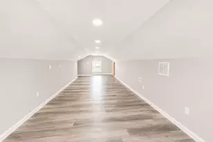 41 Howe St, New Haven, CT 06511 - Photo 3