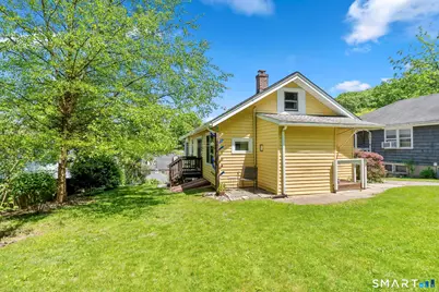 35 Park Place, Ansonia, CT 06401 - Photo 23