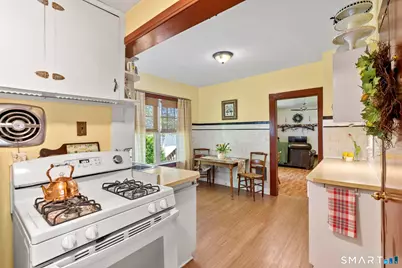 35 Park Place, Ansonia, CT 06401 - Photo 9