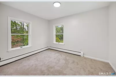 231 Central Street, Bristol, CT 06010 - Photo 23