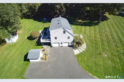 12 Holmes Road, Ridgefield, CT 06877 - Photo 5