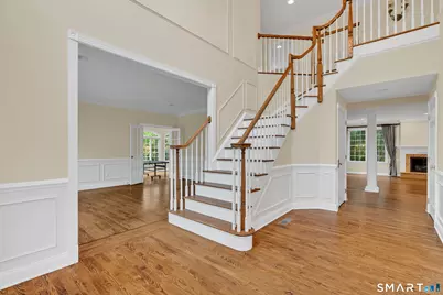 105 Beecher Road, Woodbridge, CT 06525 - Photo 3