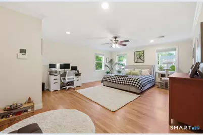 37 Stoneham Drive, West Hartford, CT 06117 - Photo 15