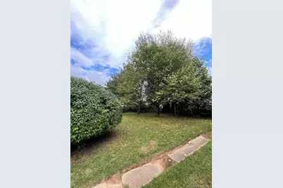 67 Hawthorne Drive, New London, CT 06320 - Photo 11