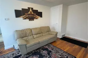 67 Hawthorne Dr, New London, CT 06320 - Photo 5
