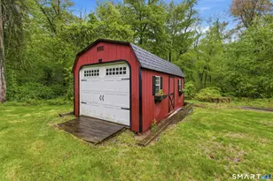 37 N Wawecus Hill Rd, Norwich, CT 06360 - Photo 7