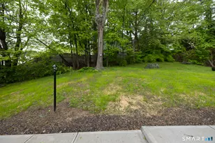 109 Bucks Hl Rd, Waterbury, CT 06704 - Photo 9