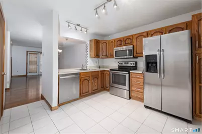 109 Bucks Hill Road #7, Waterbury, CT 06704 - Photo 5