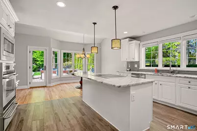 15 Maplecrest Drive, Danbury, CT 06811 - Photo 7