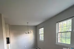 1000 Knapps Hwy, Fairfield, CT 06825 - Photo 5