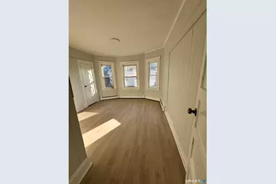 190-192 Brook Street #3, Hartford, CT 06120 - Photo 9